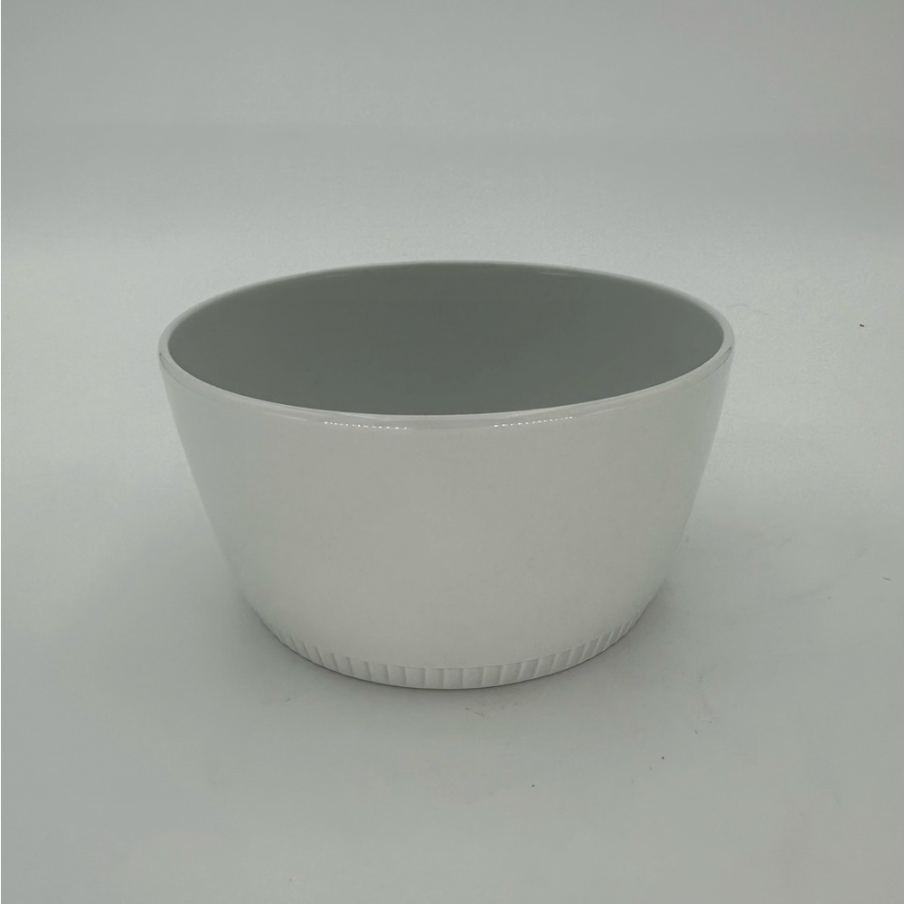 Pillivuyt porcelain bowl